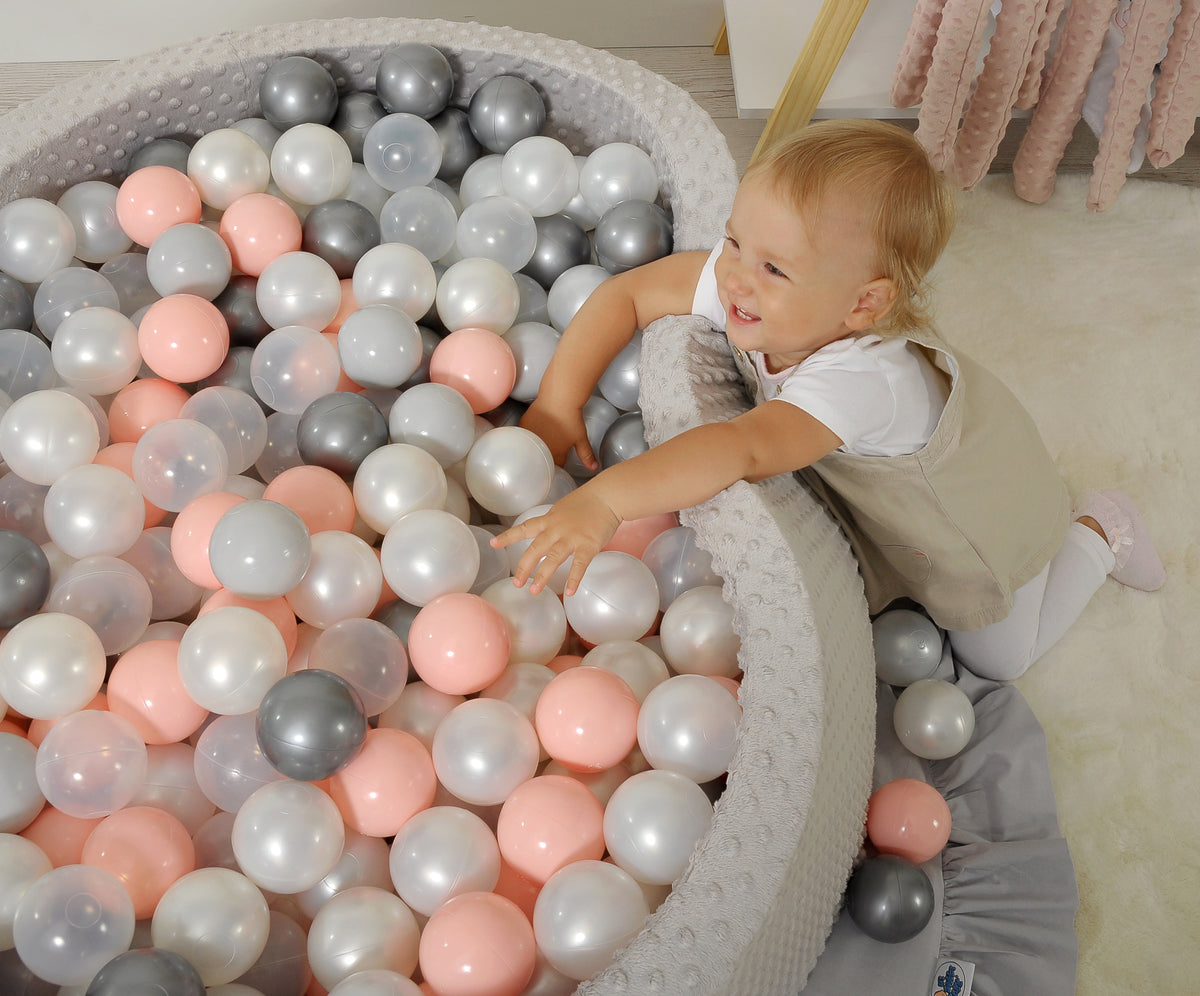 Ball-pit minky H-40 cm with balls 200pcs - chocolate