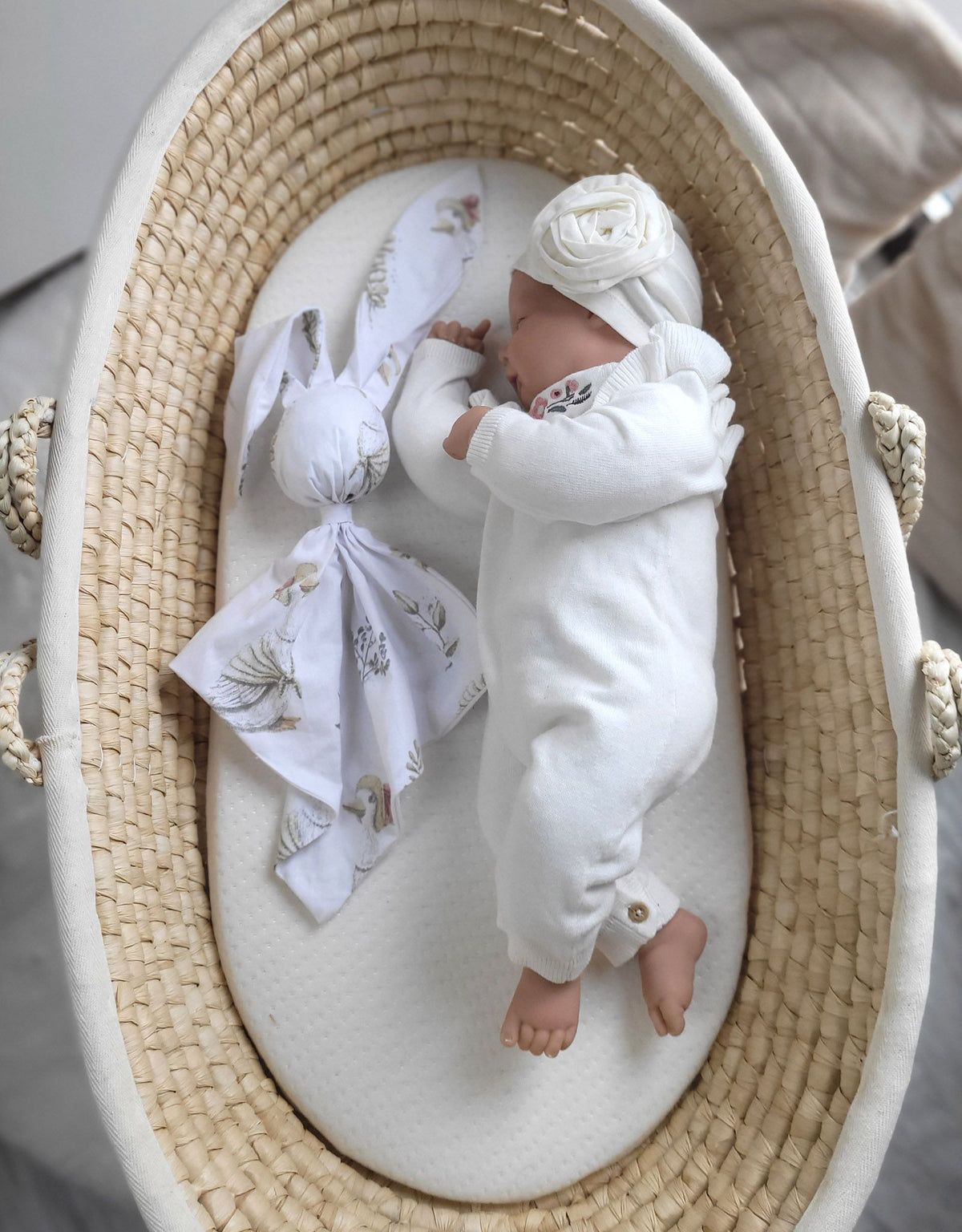 Soft cosy cuddly bunny blanket in cotton - Gooses