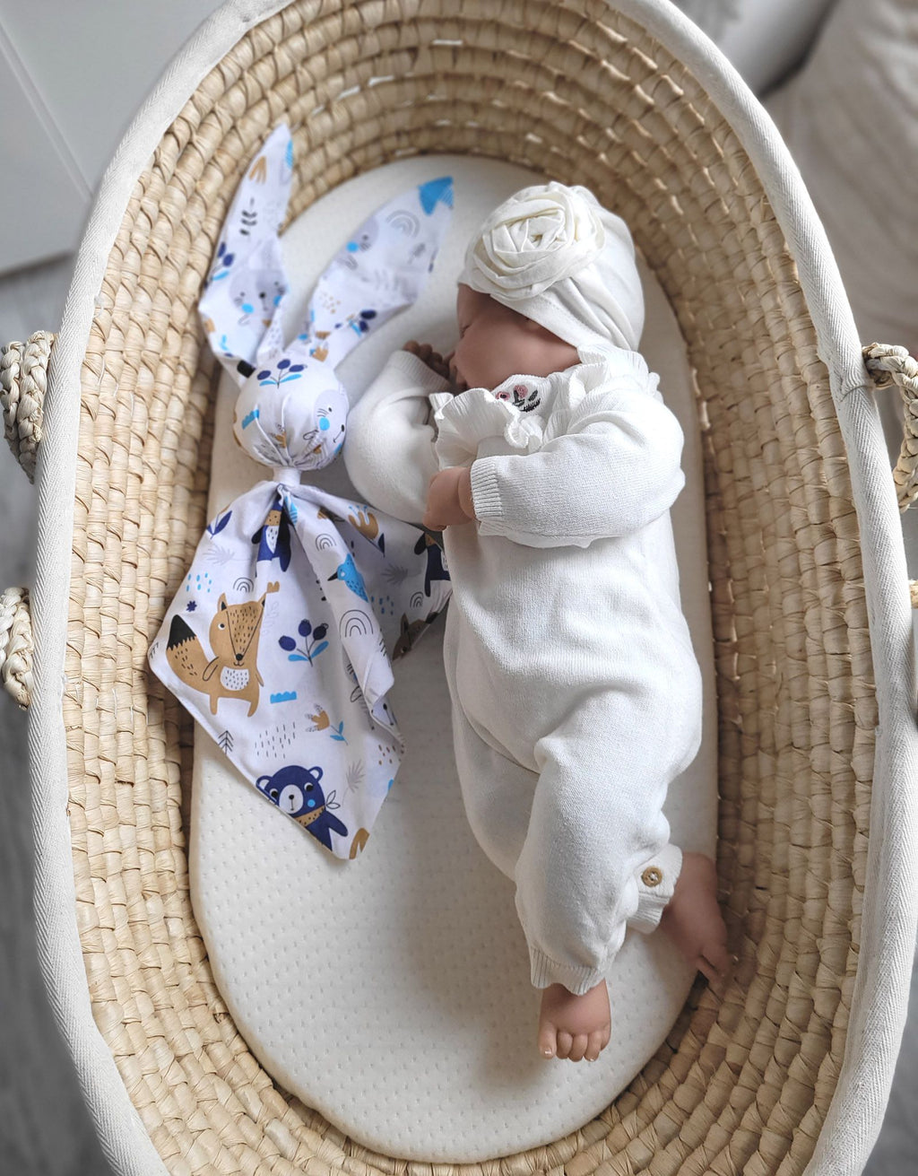 Soft cosy cuddly bunny blanket in cotton - Navy blue bears