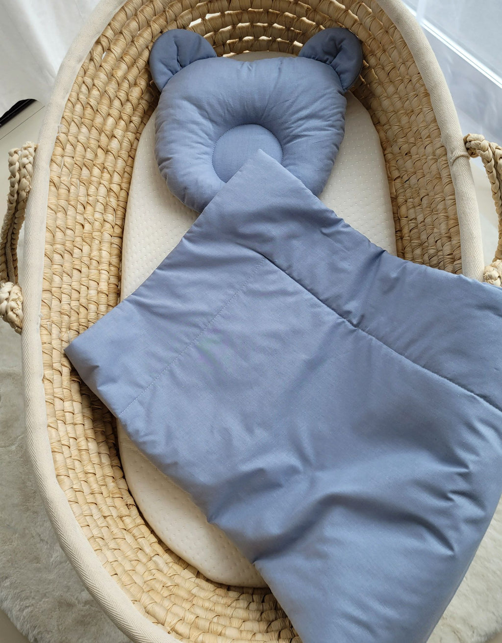Blanket with pillow - 2pcs set - pastel blue