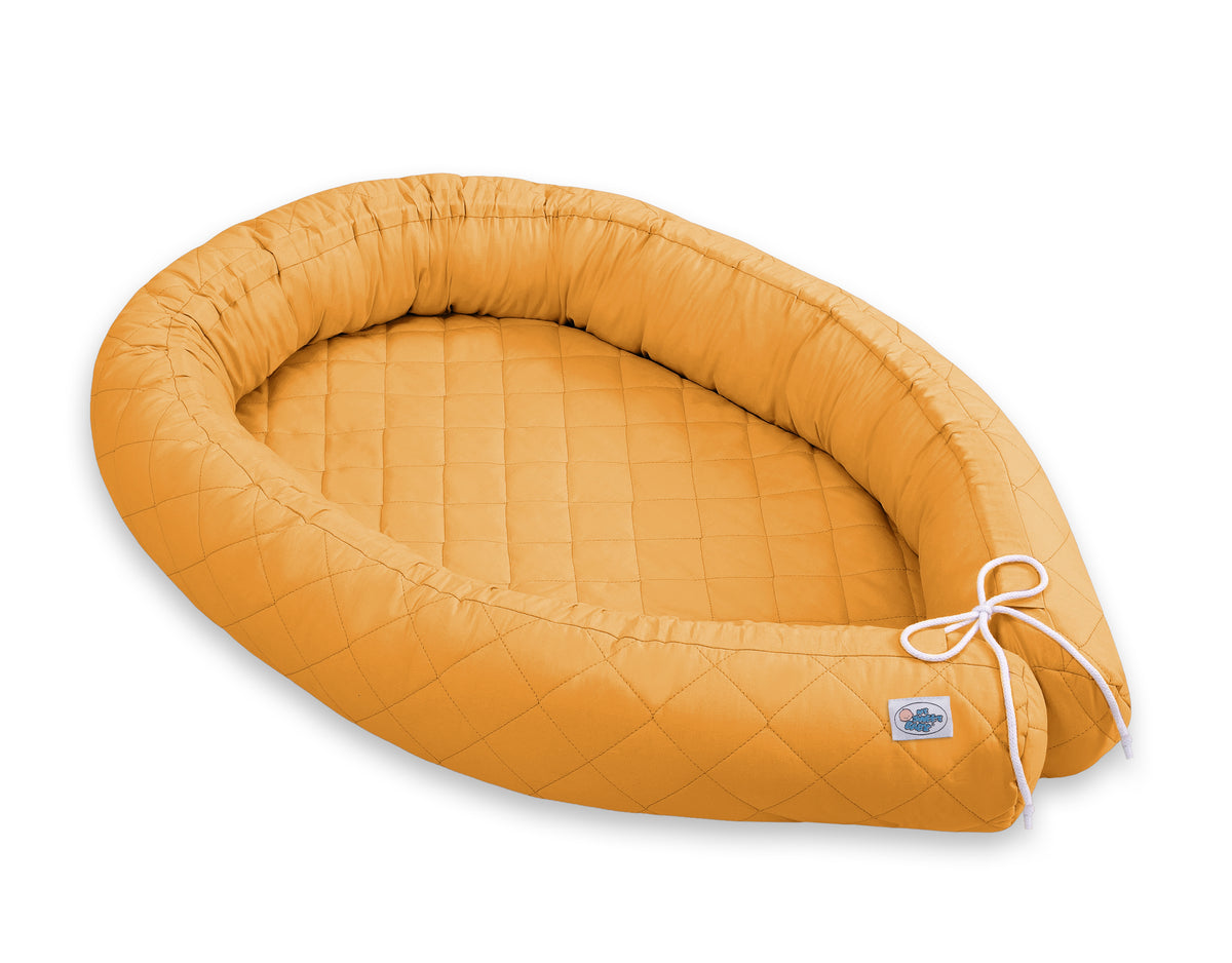 2-in-1 - Baby nest quilted - snake pillow bumper - white