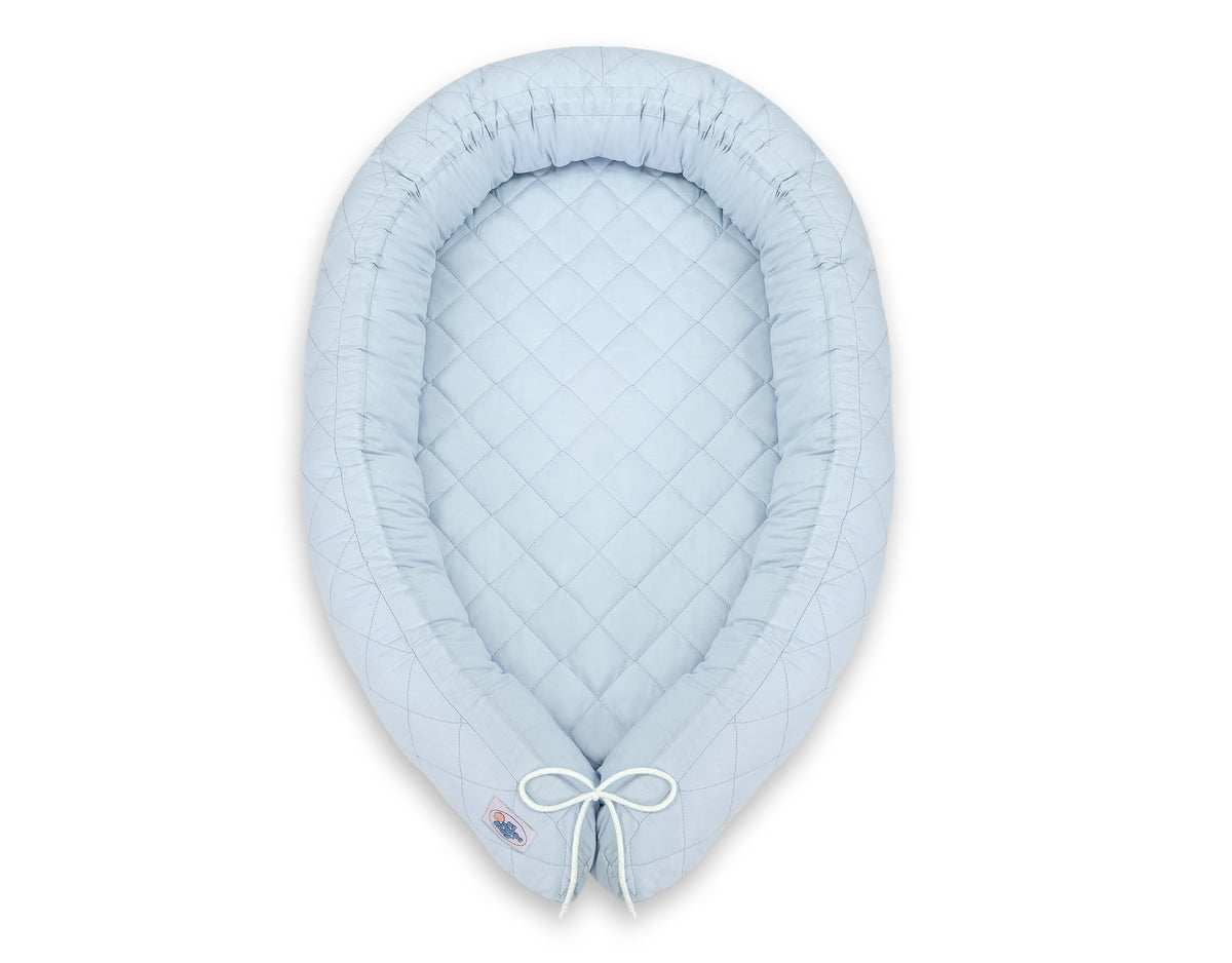 2-in-1 - Baby nest quilted - snake pillow bumper - white