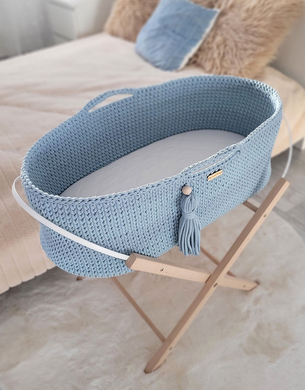 Moses basket BOHO Handmade cotton with mattress - misty blue
