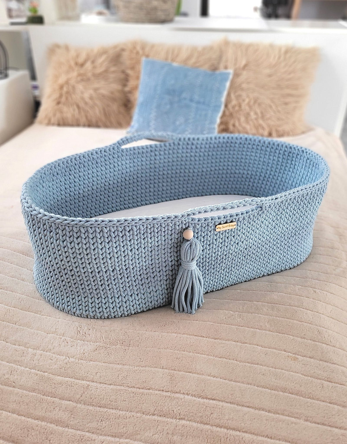 Moses basket BOHO Handmade cotton with mattress - misty blue