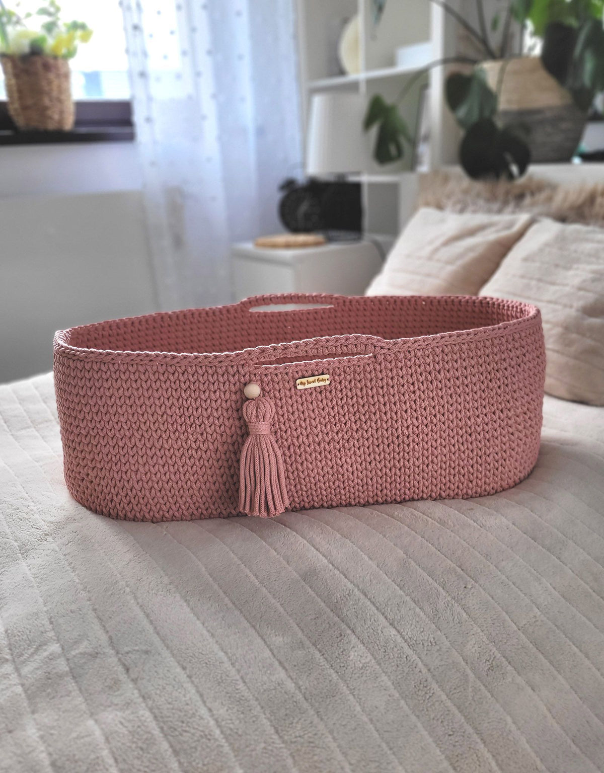 Moses basket BOHO Handmade with stand - blush