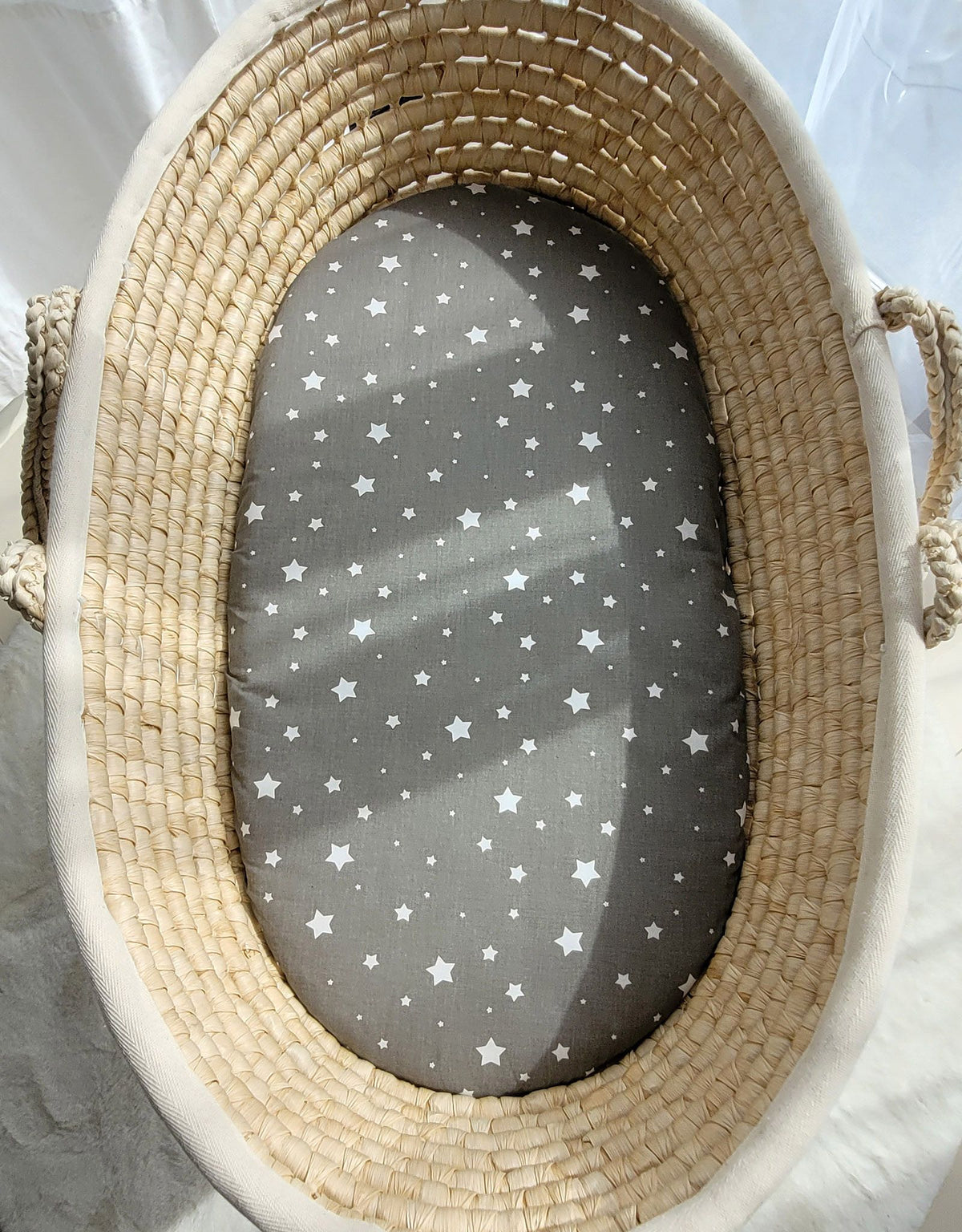 Sheet made of cotton for moses basket mattress 75x35 cm - mini stars white