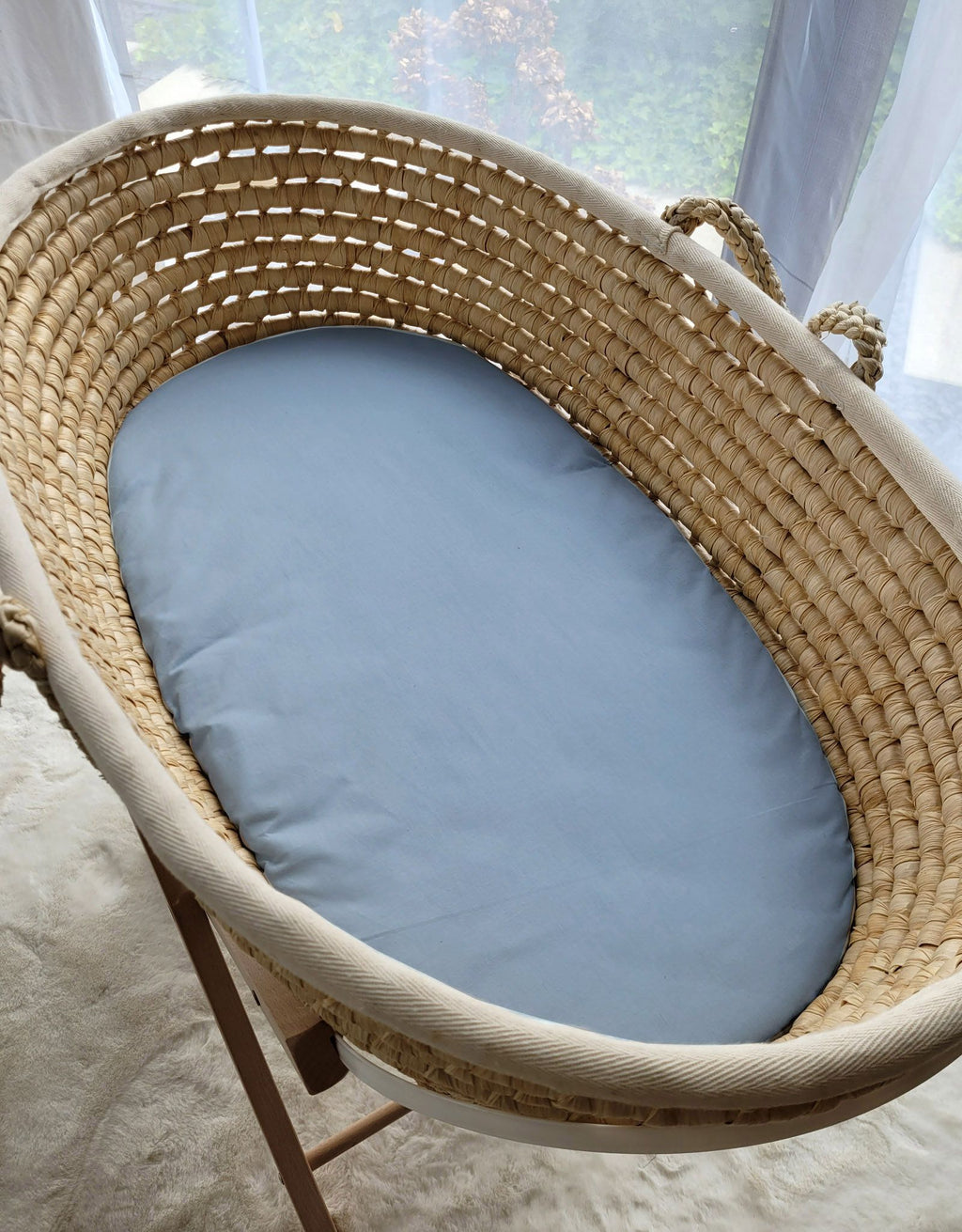 Sheet made of cotton for moses basket mattress 75x35 cm - pastel blue