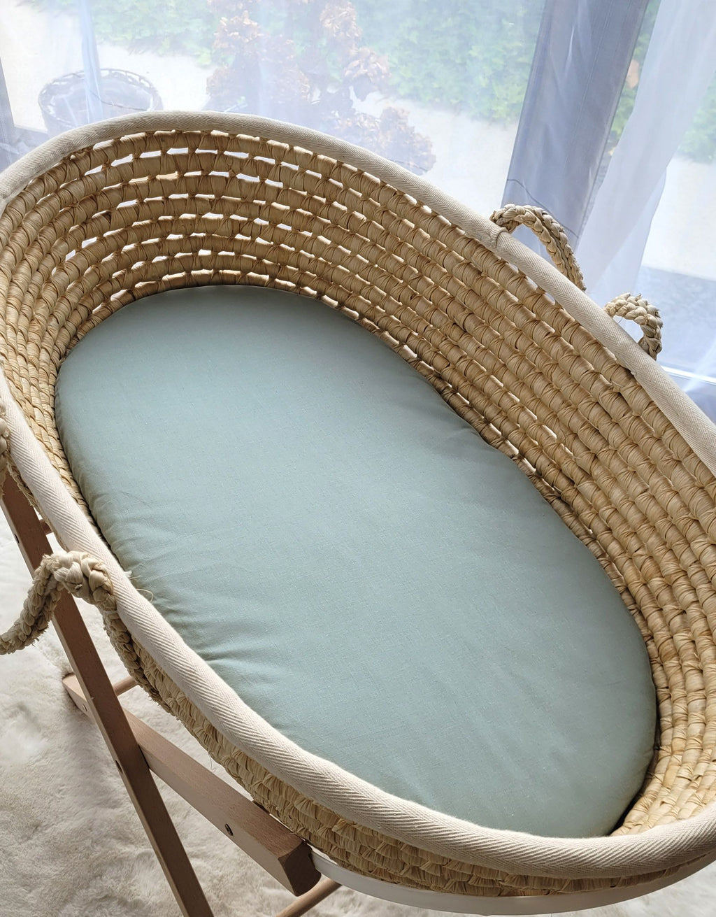 Sheet made of cotton for moses basket mattress 75x35 cm - pastel green