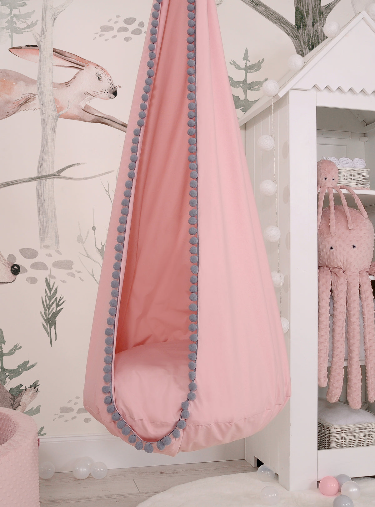 Hanging swing hammock cocoon - pastel pink